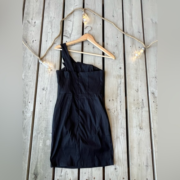 Black fancy dress - Picture 5 of 5